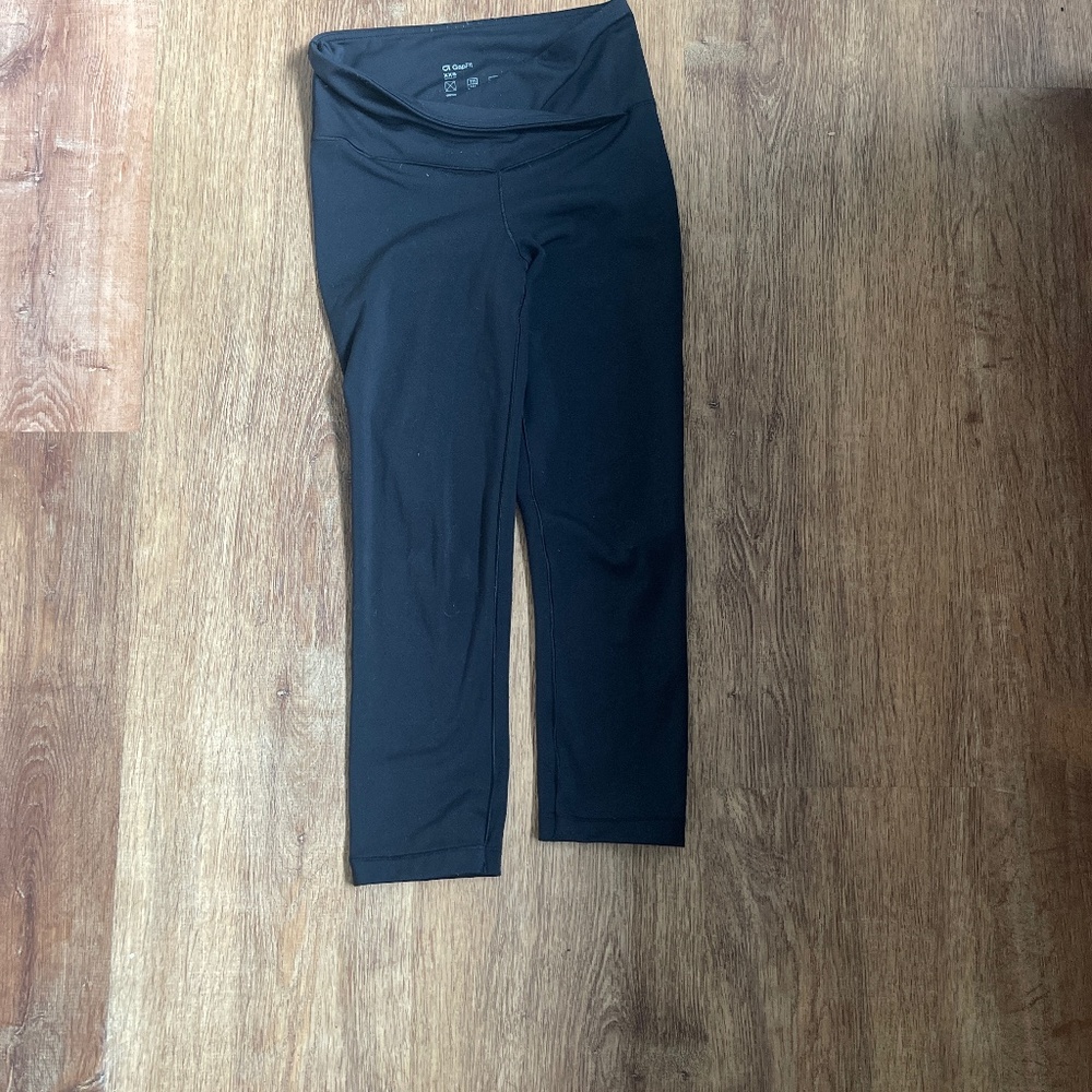Black leggings